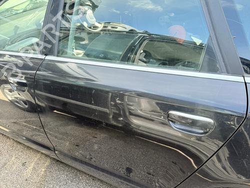 Puerta trasera izquierda AUDI A6 C6 Avant (4F5) 2.0 TDI (140 hp) 32990235