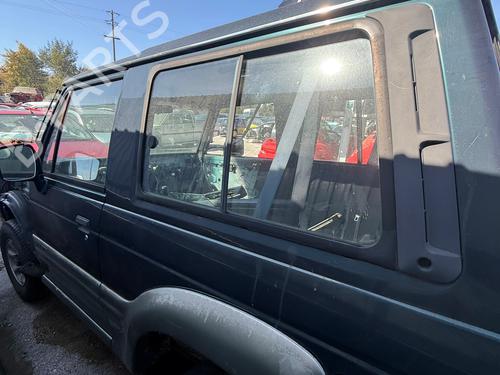 Panel rude bagtil venstre HYUNDAI GALLOPER II (JK-01) 2.5 TD intercooler (99 hp) 33018765