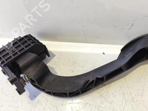 Pedale LANCIA YPSILON (843_) 1.2 (843.AXA1A) (60 hp) 33174430