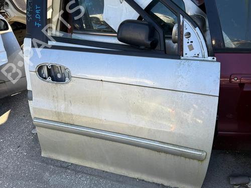 Dør højre fortil KIA CARNIVAL II (GQ) 2.9 CRDi (144 hp) 33178300