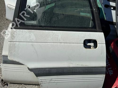 Używane Drzwi boczne / przesuwne prawe MITSUBISHI SPACE RUNNER MPV (N1_W, N2_W) [1991-1999]  33178314