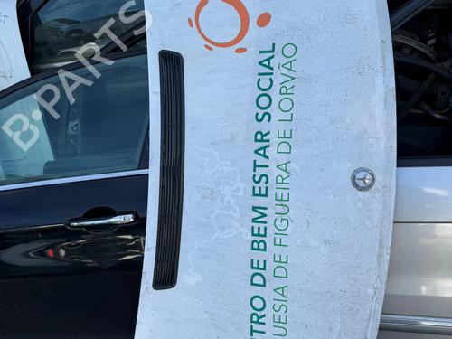 Used Hood Hood MERCEDES-BENZ SPRINTER 2-t Van (B901, B902) 210 D (901.461, 901.462, 902.461, 902.462) (102 hp) 33211428 33211428