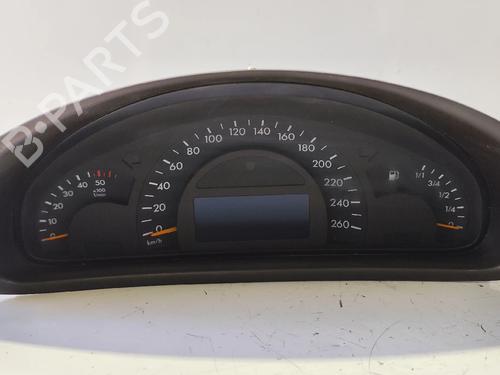 Used Instrument cluster Instrument cluster MERCEDES-BENZ C-CLASS (W203) C 220 CDI (203.006) (136 hp) 33241445 33241445