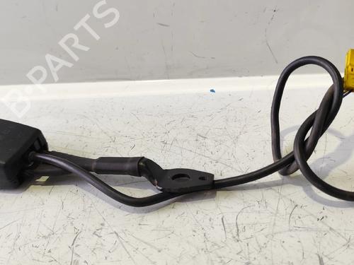 Sikkerhedssele-spænde Sikkerhedssele-spænde MERCEDES-BENZ C-CLASS (W203) C 220 CDI (203.006) (136 hp) 33241453 33241453