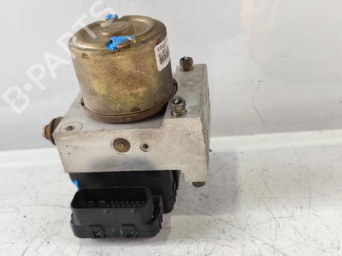 ABS Bremseaggregat ABS Bremseaggregat SUZUKI IGNIS I (FH) 1.3 (HV51, HX51, RG413) (83 hp) 33267321 33267321