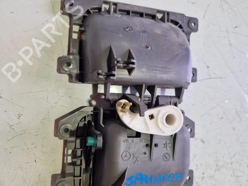 Used Rear right interior door handle Rear right interior door handle MERCEDES-BENZ SPRINTER 3-t Platform/Chassis (B906) 211 CDI (906.111, 906.113, 906.211, 906.213) (114 hp) 33272748 33272748