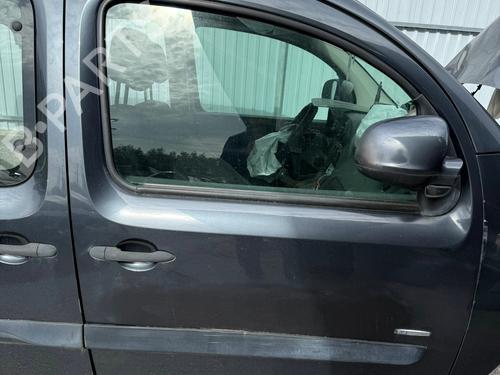 Used Right front door Right front door MERCEDES-BENZ CITAN MPV (W415) 109 CDI (415.703) (90 hp) 33272750 33272750