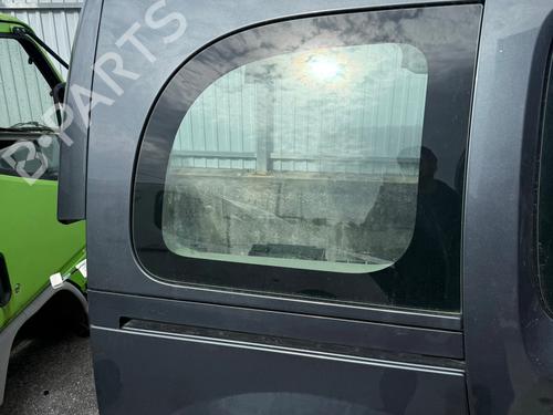 Used Rear right quarter glass Rear right quarter glass MERCEDES-BENZ CITAN MPV (W415) 109 CDI (415.703) (90 hp) 33272752 33272752