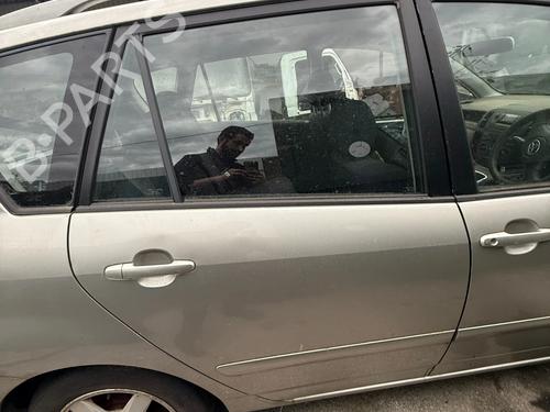 Dør højre bagtil Dør højre bagtil TOYOTA COROLLA Verso (ZER_, ZZE12_, R1_) [2004-2009] 33275169 33275169