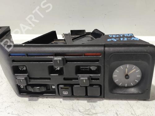 Used Climate control Climate control OPEL VECTRA A (J89) 1.4 S (F19, M19) (75 hp) 33275172 33275172
