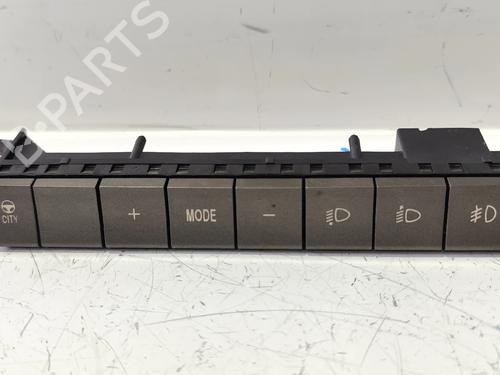 Used Switch Switch LANCIA YPSILON (843_) 1.2 (843.AXL1A) (69 hp) 33289007 33289007