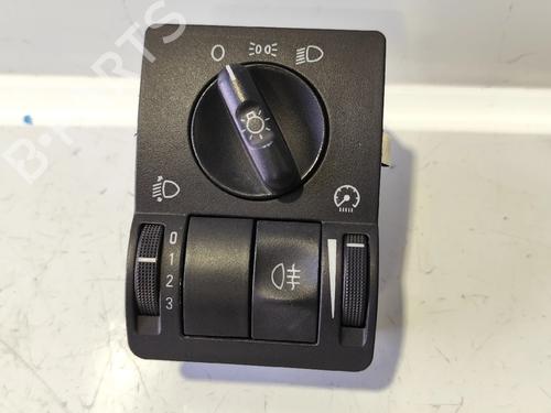 Used Headlight switch Headlight switch OPEL CORSA C (X01) 1.3 CDTI (F08, F68) (70 hp) 33293313 33293313