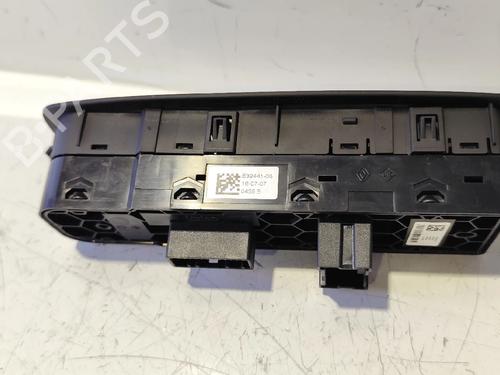 Left front window switch RENAULT MEGANE IV Hatchback (B9A/M/N_) 1.5 dCi 110 (B9A3) | BP33329537I27 - Image 3