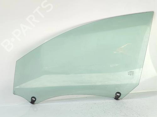 front-left-door-window-renault-megane-iv-hatchback-b9amn_-2015-33337285 main image