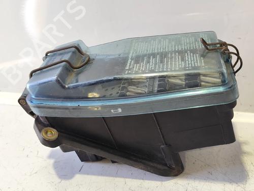 Used Fuse box Fuse box MERCEDES-BENZ 190 (W201) 190 D (201.122) (72 hp) 33398285 33398285