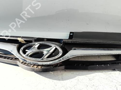 Used Grille Grille HYUNDAI ELANTRA V Saloon (MD, UD) 1.8 (150 hp) 33428758 33428758