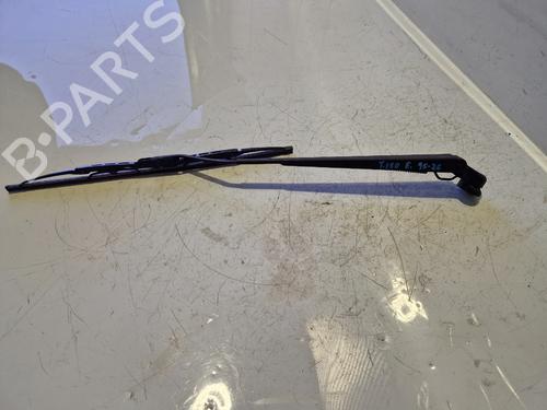 Used Front windshield wiper arm Front windshield wiper arm TOYOTA DYNA 150 Platform/Chassis (LY_) 3.0 D (LY102, LY112, LY122) (88 hp) 33557766 33557766