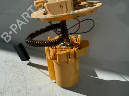 Used Fuel pump Fuel pump OPEL VECTRA C Estate (Z02) 1.9 CDTI (F35) (150 hp) 33605072 33605072