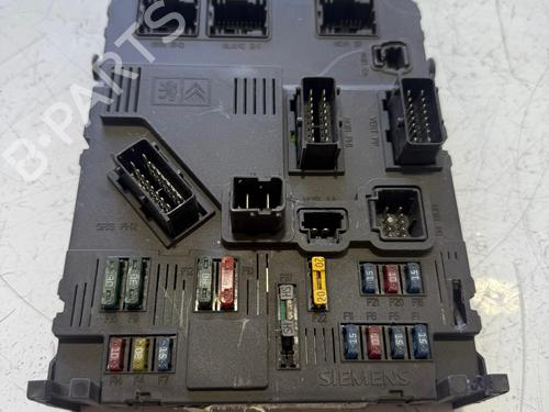 Used Fuse box Fuse box CITROËN C3 I (FC_, FN_) 1.1 i (60 hp) 33622023 33622023