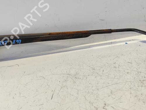 Used Front windshield wiper arm Front windshield wiper arm TOYOTA STARLET (_P9_) 1.3 (EP91_, EP91R) (75 hp) 33623934 33623934