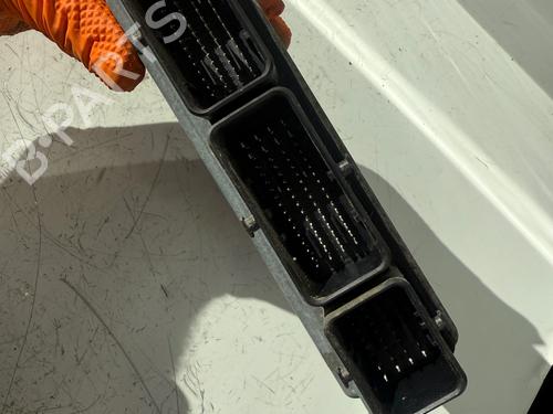 Engine control unit (ECU) RENAULT MASTER III Van (FV) 2.3 dCi 100 FWD (FV0A, FV0B, FV0G, FV0K, FV0H) | BP33655898M57 - Image 3