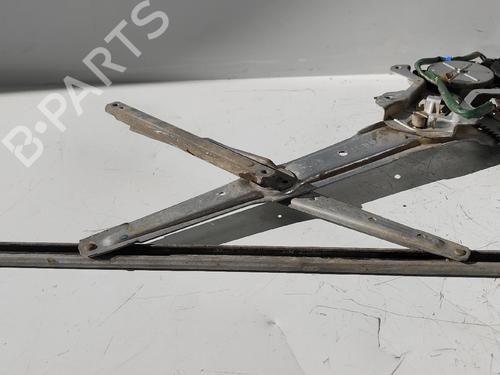 Used Front right window mechanism Front right window mechanism HONDA CR-V I (RD) 2.0 16V 4WD (RD1, RD3) (128 hp) 33655902 33655902