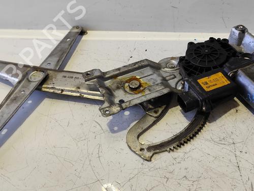 Used Front left window mechanism Front left window mechanism OPEL CORSA B (S93) [1993-2009] 33661042 33661042