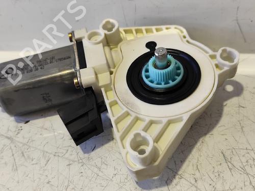 Used Right rear window motor Right rear window motor MERCEDES-BENZ A-CLASS (W169) A 200 CDI (169.008, 169.308) (140 hp) 33661048 33661048