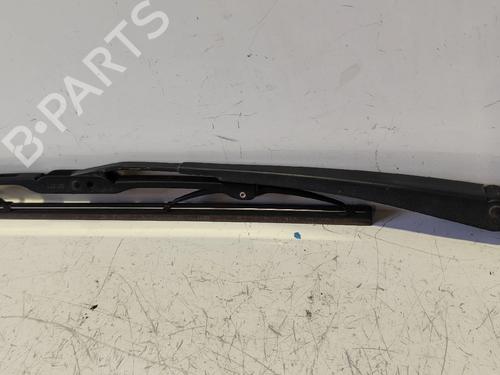Used Rear windshield wiper arm Rear windshield wiper arm VW GOLF IV Variant (1J5) 1.4 16V (75 hp) 33676307 33676307