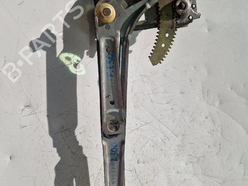 Elevador vidro frente esquerdo Elevador vidro frente esquerdo MITSUBISHI L 300 III Van (P0_V, P1_V, P2_V) 2.5 D (P05V, P05W, P15V) (69 hp) 33687457 33687457