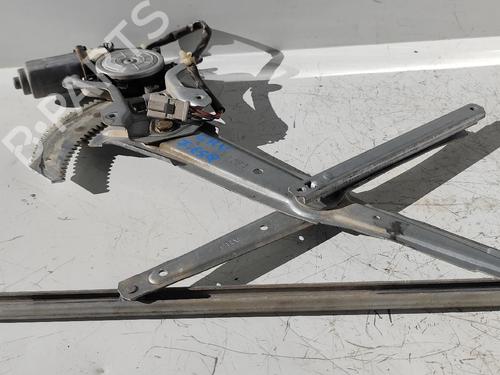 Rudehejsemekanisme ventre foran Rudehejsemekanisme ventre foran HONDA CR-V I (RD) 2.0 16V 4WD (RD1, RD3) (128 hp) 33690396 33690396