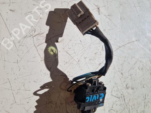 Venstre fortil elrude kontakt Venstre fortil elrude kontakt HONDA CIVIC Saloon 1.5 (71 hp) 33690397 33690397