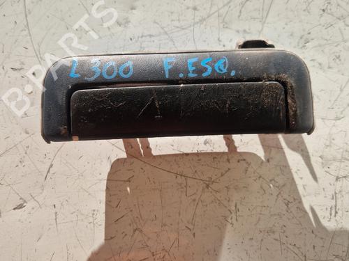 Used Front left exterior door handle Front left exterior door handle MITSUBISHI L 300 III Van (P0_V, P1_V, P2_V) 2.5 D (P05V, P05W, P15V) (69 hp) 33687453 33687453