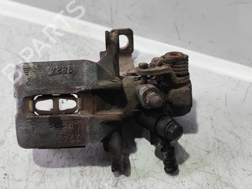 Venstre bremsekaliber bag Venstre bremsekaliber bag HONDA CIVIC VI Hatchback (EJ, EK) 1.5 i (EK3) (114 hp) 33715578 33715578