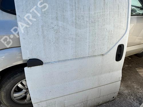Used Right slide door Right slide door OPEL VIVARO A Platform/Chassis (X83) [2001-2014] 33721598 33721598
