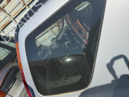 Used Rear right quarter glass Rear right quarter glass HONDA CR-V II (RD_) 2.0 (RD5) (150 hp) 33721629 33721629