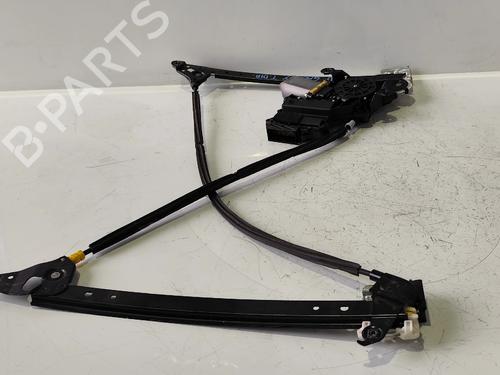 Rudehejsemekanisme Højre bagtil Rudehejsemekanisme Højre bagtil FORD GALAXY I (WGR) 1.9 TDI (150 hp) 33827811 33827811