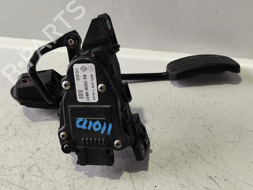 Used Pedal Pedal RENAULT CLIO II (BB_, CB_) 1.5 dCi (57 hp) 33833598 33833598