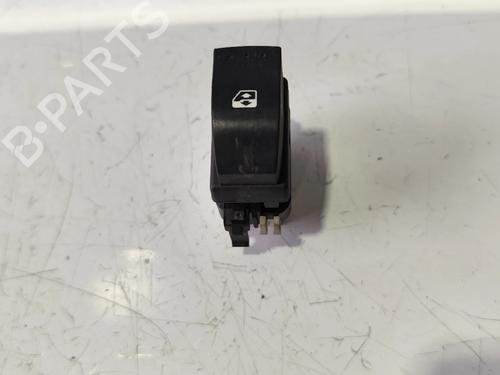 Used Right front window switch Right front window switch RENAULT CLIO II (BB_, CB_) 1.5 dCi (57 hp) 33833605 33833605