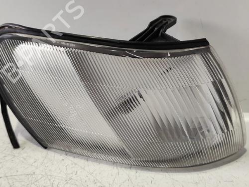 Used Right front indicator Right front indicator TOYOTA COROLLA Compact (_E10_) 1.3 XLI 16V (EE101) (88 hp) 33846678 33846678