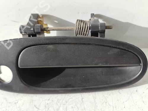 Used Front right exterior door handle Front right exterior door handle TOYOTA COROLLA Compact (_E10_) 1.3 XLI 16V (EE101) (88 hp) 33930680 33930680