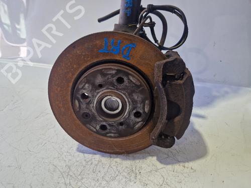 Used Right front steering knuckle Right front steering knuckle CITROËN C1 (PM_, PN_) 1.0 (68 hp) 34060926 34060926