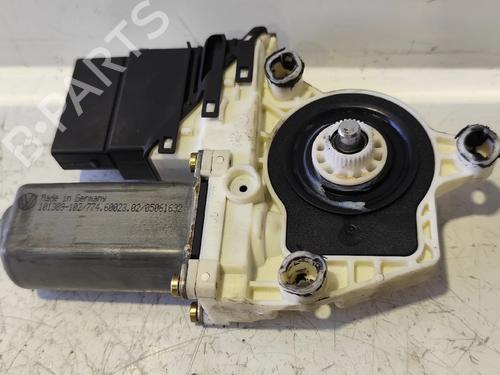 Used Left rear window motor Left rear window motor VW GOLF IV (1J1) 1.4 16V (75 hp) 34103427 34103427