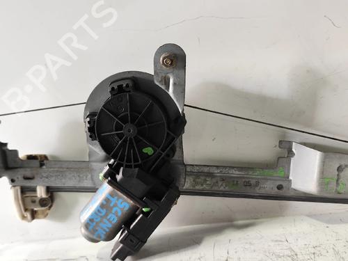 Rudehejsemekanisme Højre bagtil Rudehejsemekanisme Højre bagtil RENAULT SCÉNIC II (JM0/1_) 1.5 dCi (JM02, JM13) (101 hp) 34153601 34153601