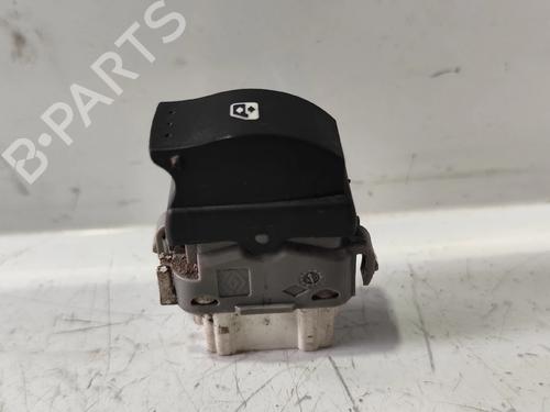 Mando elevalunas trasera derecho Mando elevalunas trasera derecho RENAULT SCÉNIC II (JM0/1_) 1.5 dCi (JM02, JM13) (101 hp) 34156787 34156787