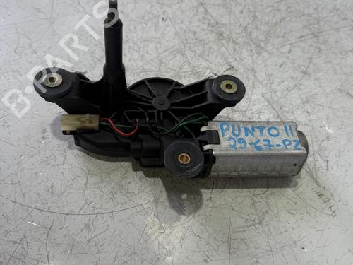 Used Rear wiper motor Rear wiper motor FIAT PUNTO (188_) 1.2 60 (188.030, .050, .130, .150, .230, .250) (60 hp) 34165864 34165864