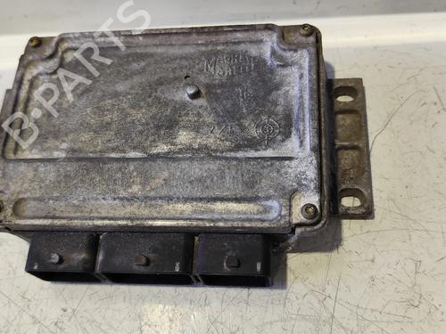 Used Engine control unit (ECU) Engine control unit (ECU) PEUGEOT 206 Hatchback (2A/C) 1.4 16V (88 hp) 34195644 34195644