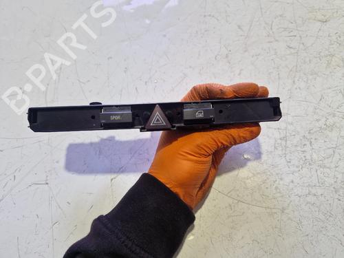 Used Warning switch Warning switch OPEL ASTRA H GTC (A04) 1.3 CDTI (L08) (90 hp) 34246963 34246963