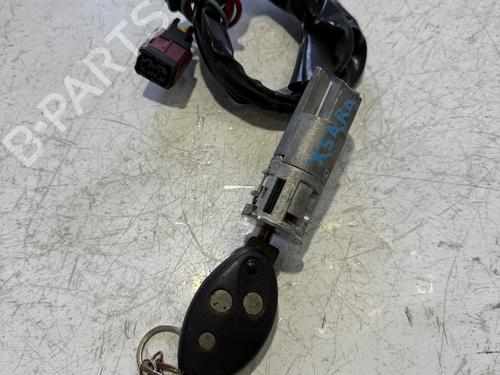 Ratlås/Tændingslås Ratlås/Tændingslås CITROËN XSARA (N1) 1.4 HDi (68 hp) 34251184 34251184