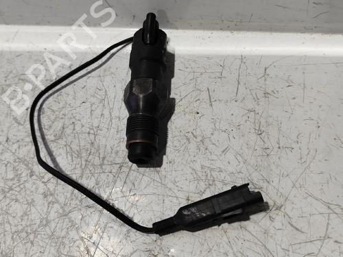 Used Injector Injector CITROËN BERLINGO / BERLINGO FIRST MPV (MF_, GJK_, GFK_) 1.9 D (MFDJY) (68 hp) 34368579 34368579